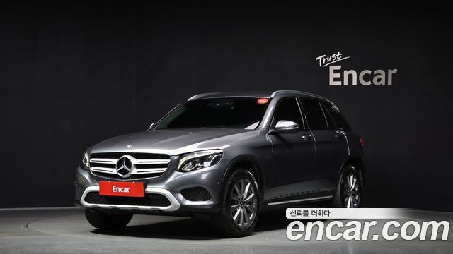 Mercedes-Benz GLC-Class 2018