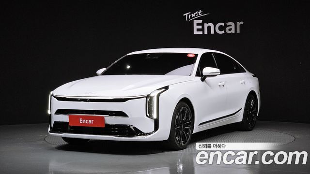 Kia K8 2025