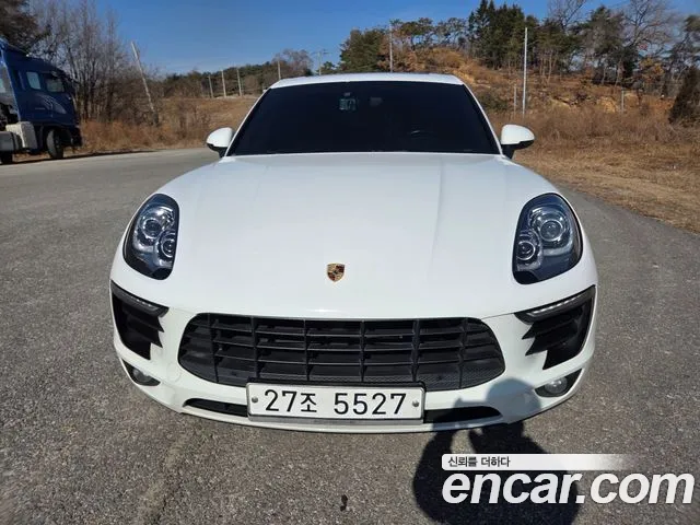 Porsche Macan 2014