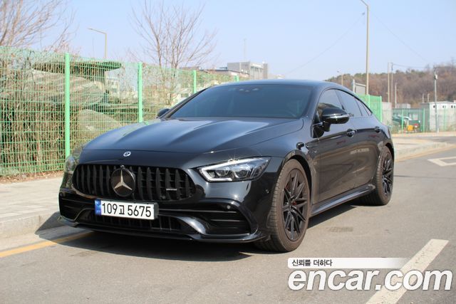 Mercedes-Benz AMG GT 2023