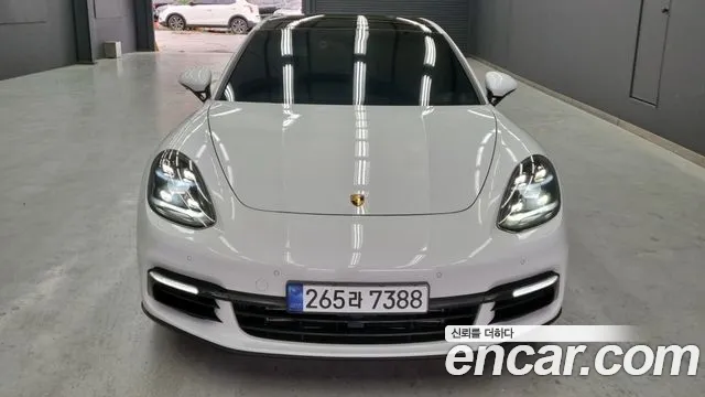 Porsche Panamera 2018
