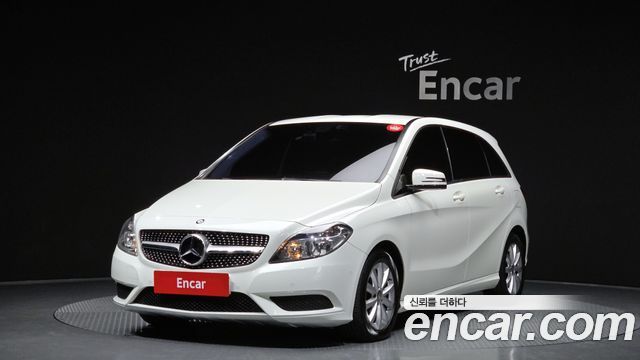 Mercedes-Benz B-Class 2012