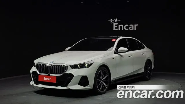 BMW 5-Series 2025