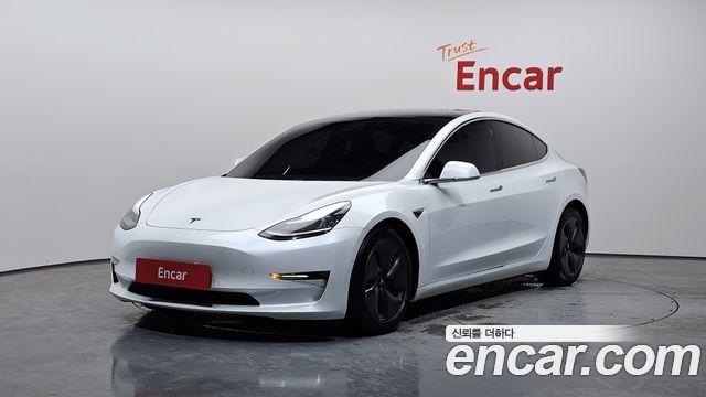 Tesla Model 3 2020