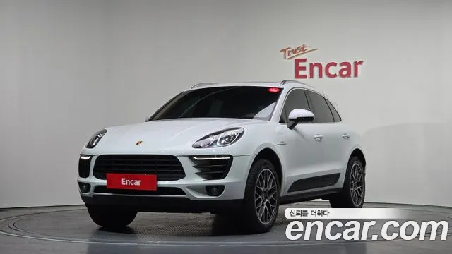Porsche Macan 2015