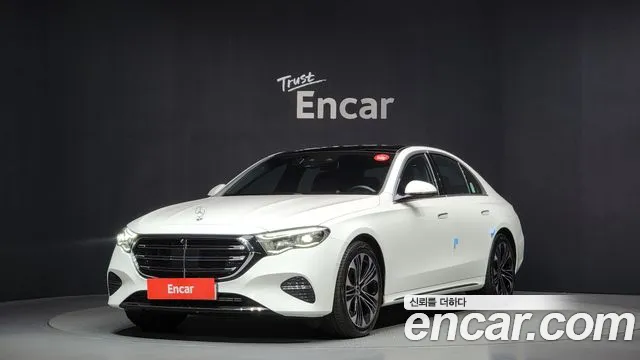 Mercedes-Benz E-Class 2025
