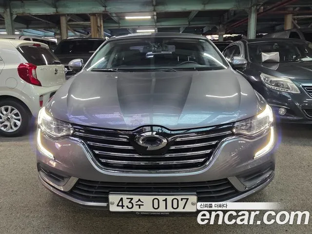 Renault SM6 2016
