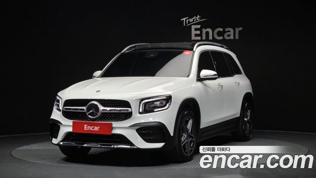 Mercedes-Benz GLB-Class 2020
