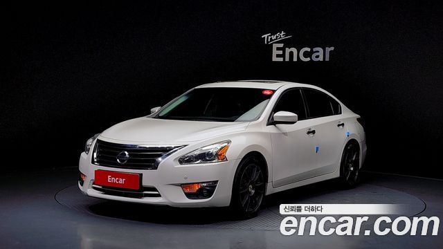 Nissan Altima 2012