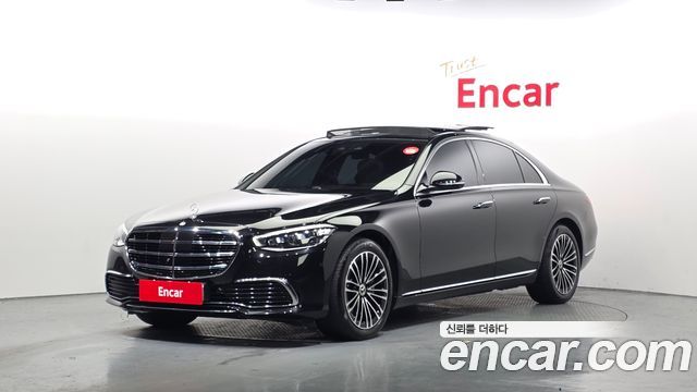 Mercedes-Benz S-Class 2025