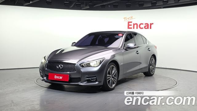 Infiniti Q50 2014