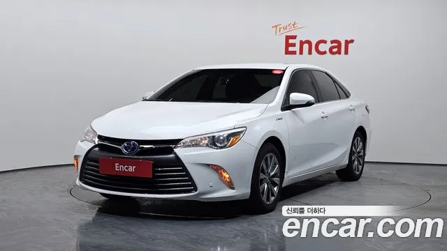 Toyota Camry 2016