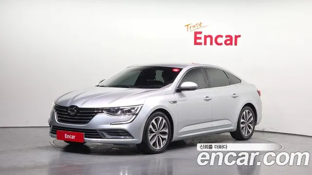 Renault SM6 2016