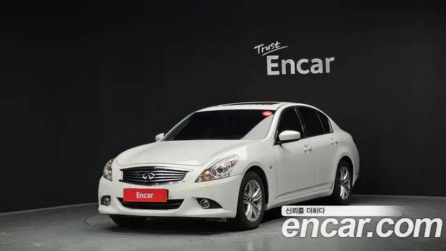 Infiniti G 2013