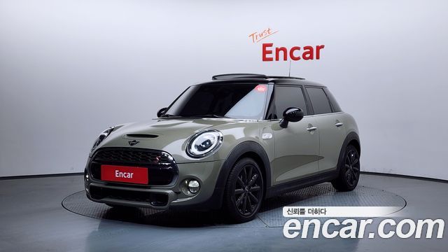 MINI Cooper 2018