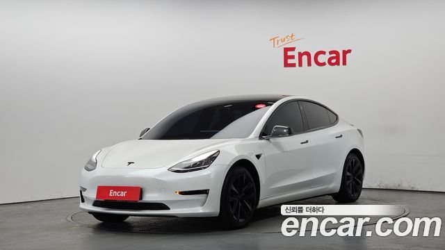 Tesla Model 3 2020