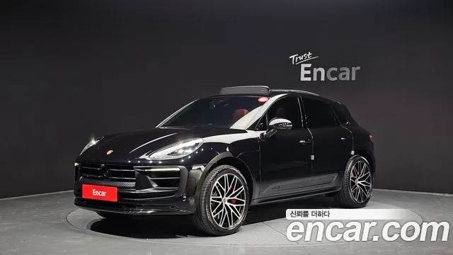Porsche Macan 2023