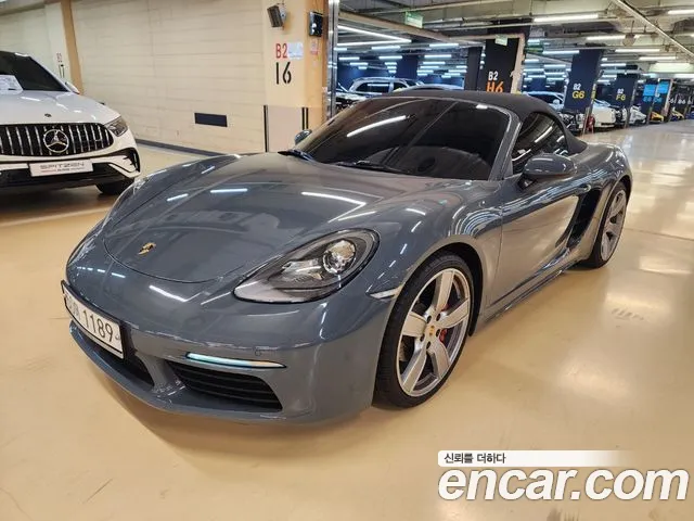 Porsche 718 2017
