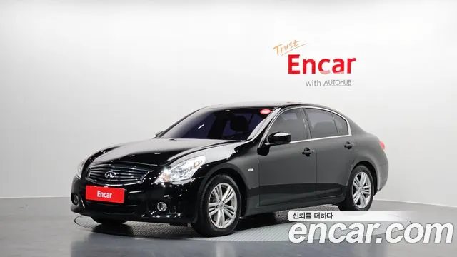 Infiniti G 2011