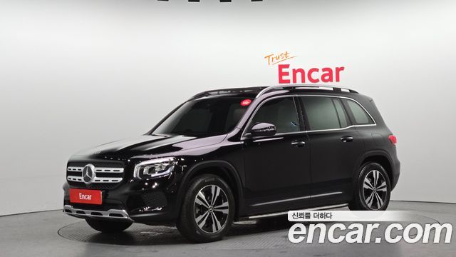 Mercedes-Benz GLB-Class 2021