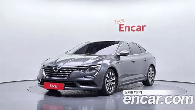 Renault SM6 2016
