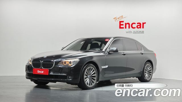 BMW 7-Series 2010