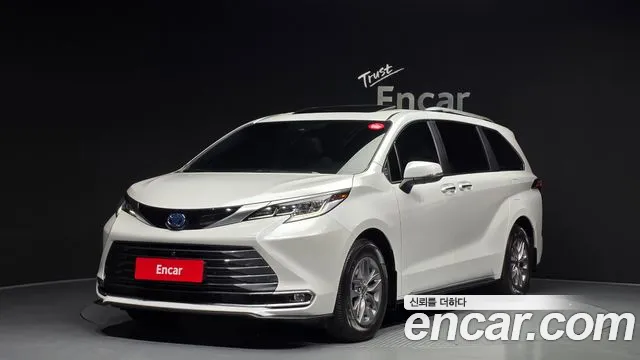 Toyota Sienna 2024