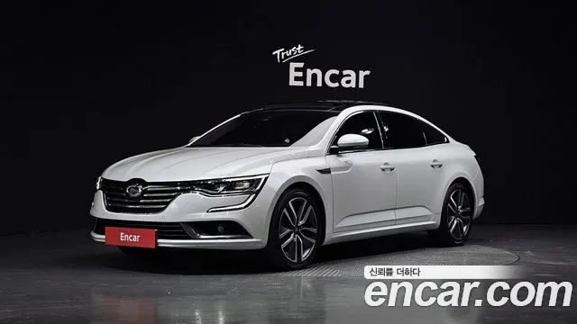 Renault SM6 2016