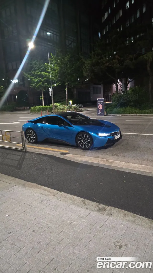 BMW i8 2015