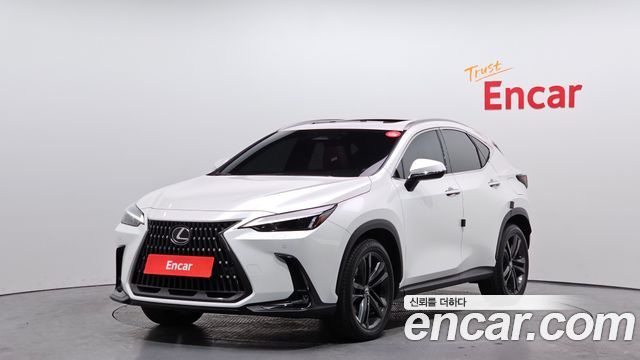 Lexus NX 2024