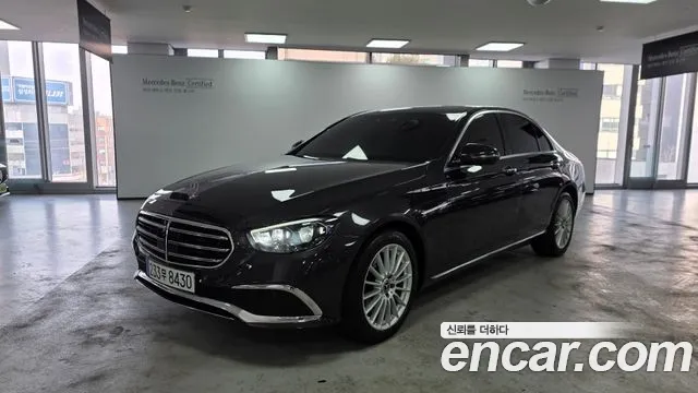 Mercedes-Benz E-Class 2021