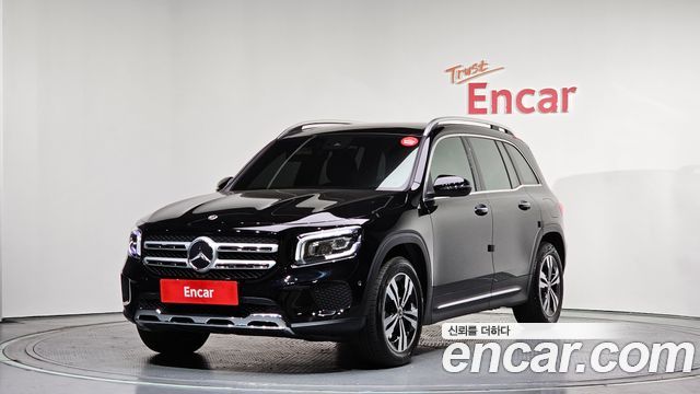 Mercedes-Benz GLB-Class 2021