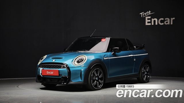 MINI Cooper Convertible 2023