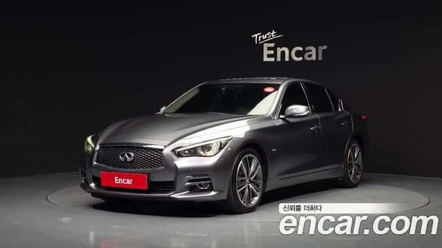 Infiniti Q50 2015