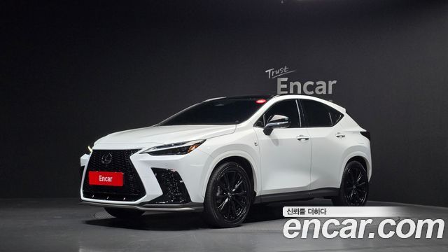 Lexus NX 2024