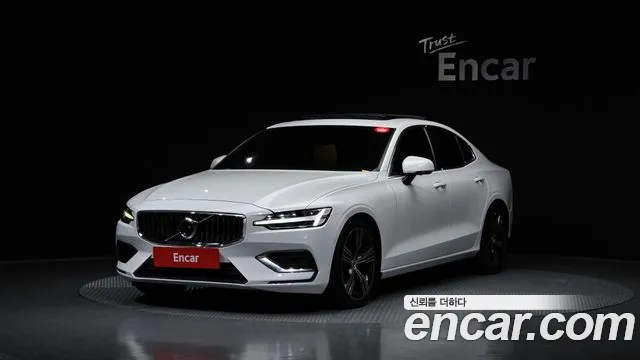 Volvo S60 2021