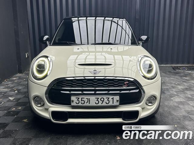 MINI Cooper 2018