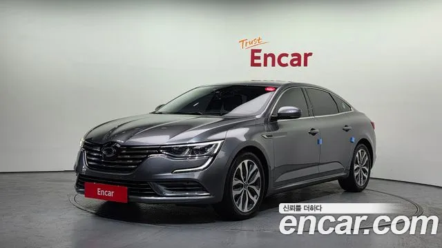 Renault SM6 2016