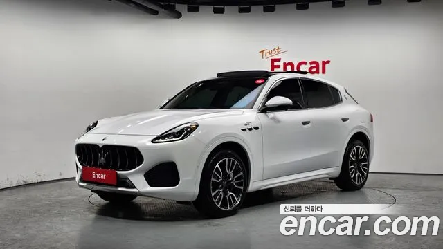Maserati Grecale 2023