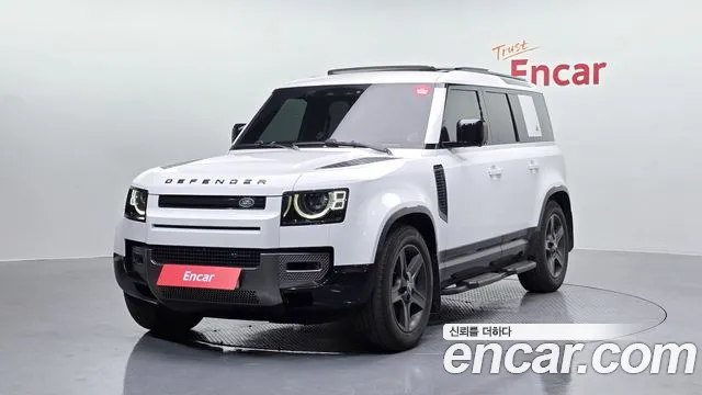 Land Rover Defender 2022