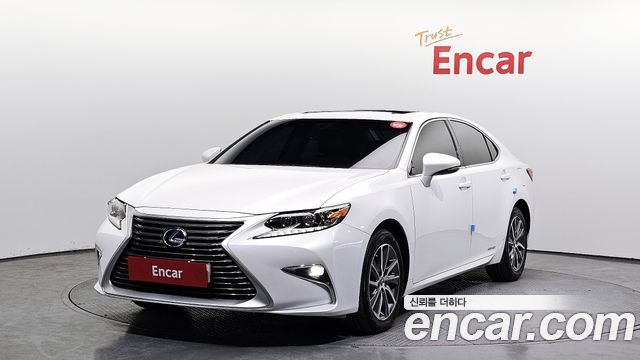 Lexus ES 2016