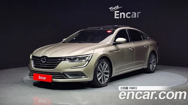 Renault SM6 2016