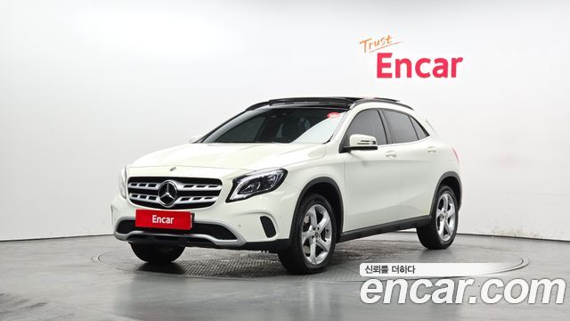 Mercedes-Benz GLA-Class 2017