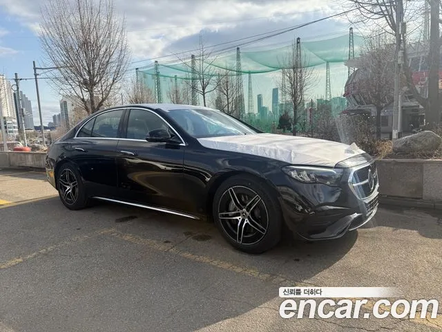 Mercedes-Benz E-Class 2026