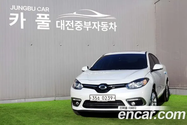 Renault SM3 2016