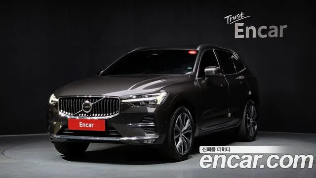 Volvo XC60 2022