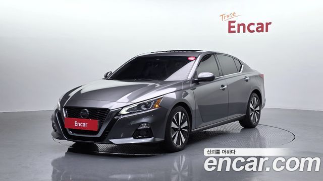 Nissan Altima 2019