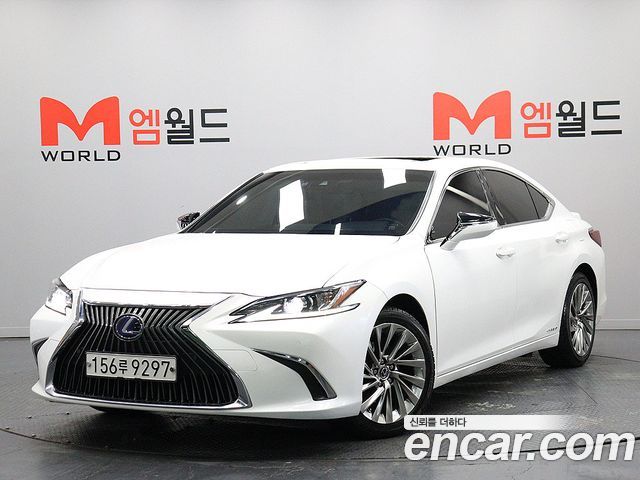 Lexus ES 2021