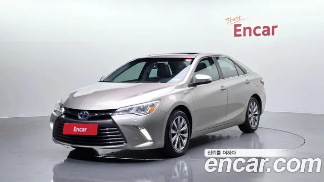 Toyota Camry 2016