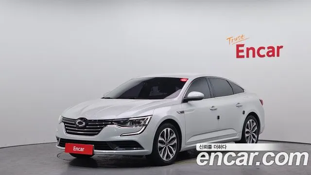 Renault SM6 2016